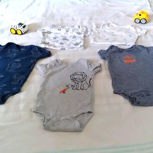 Carter's onesies 5pk